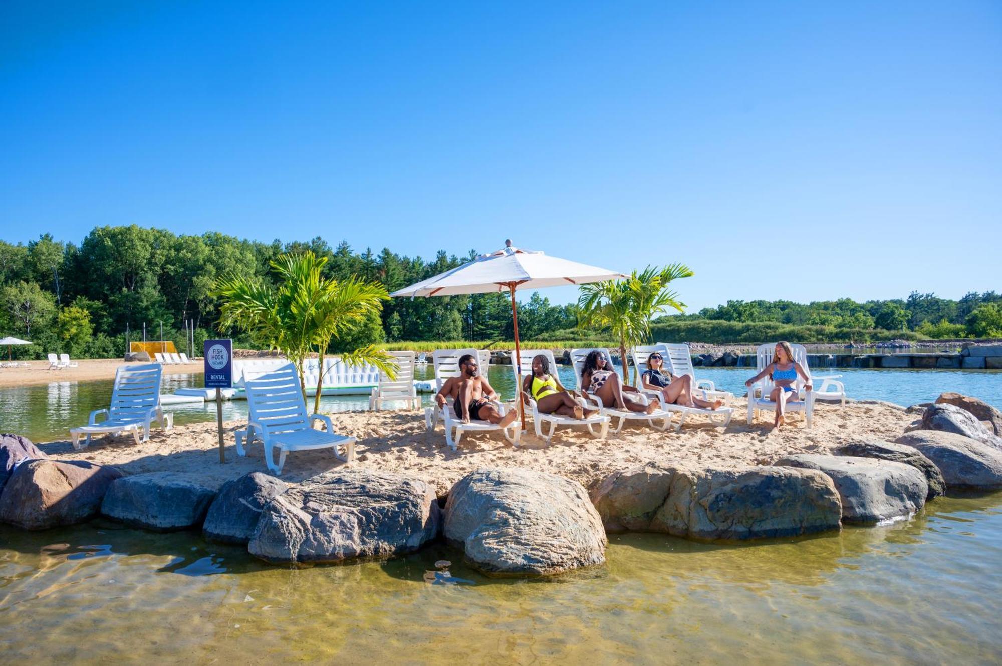 The Vue Boutique Hotel & Boathouse Wisconsin Dells Exteriör bild