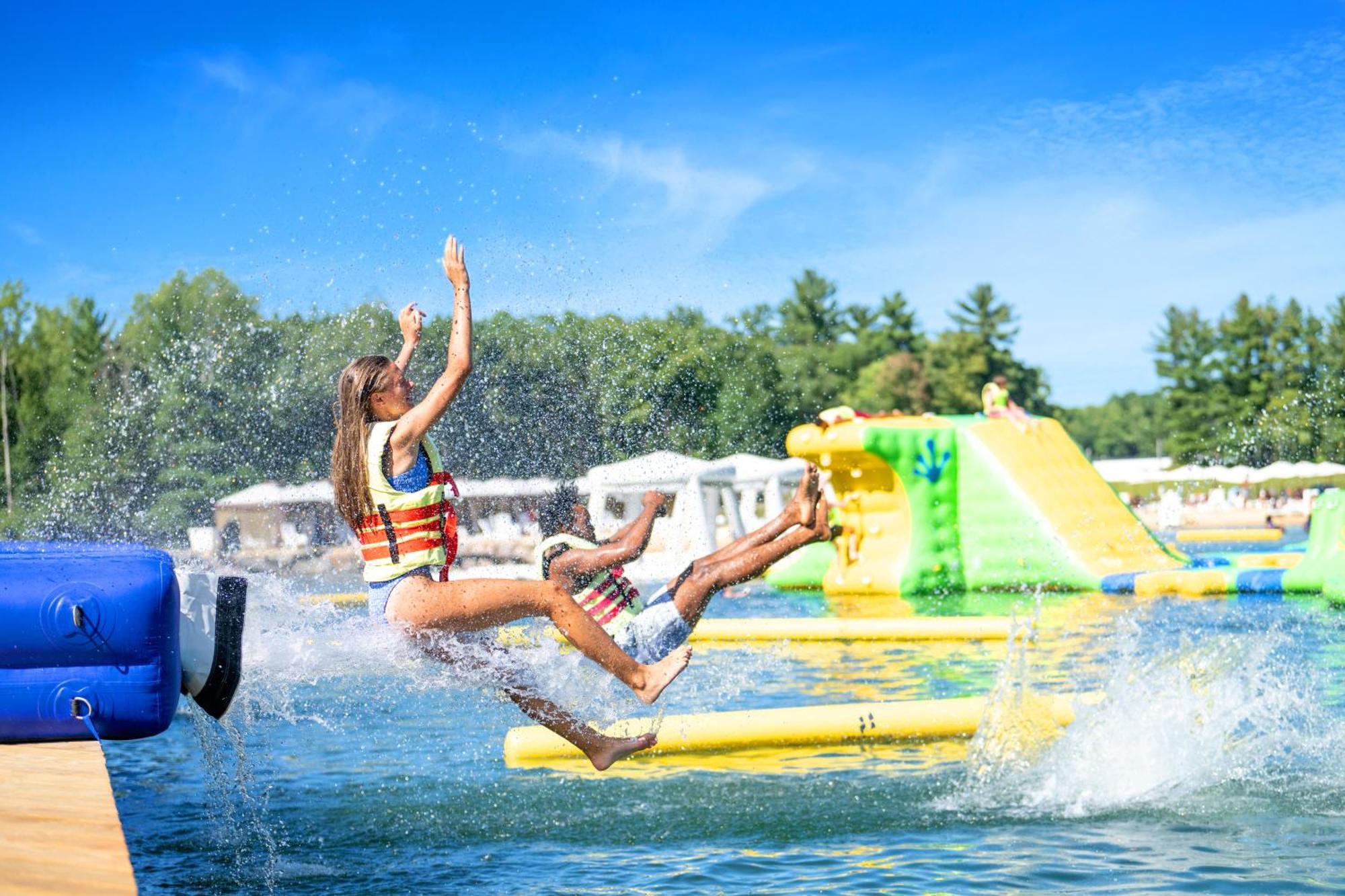 The Vue Boutique Hotel & Boathouse Wisconsin Dells Exteriör bild