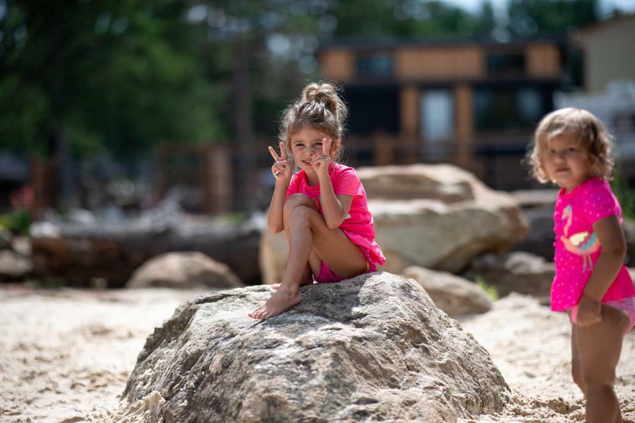 The Vue Boutique Hotel & Boathouse Wisconsin Dells Exteriör bild